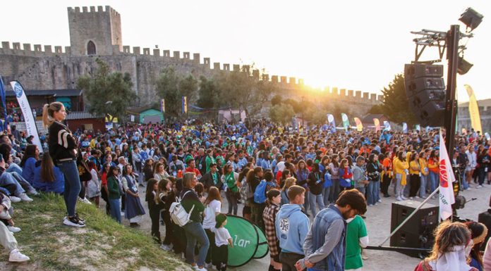 Desporto Escolar: Caetana Neves sagrou-se campeã nacional nos 800 e nos 1500 metros
