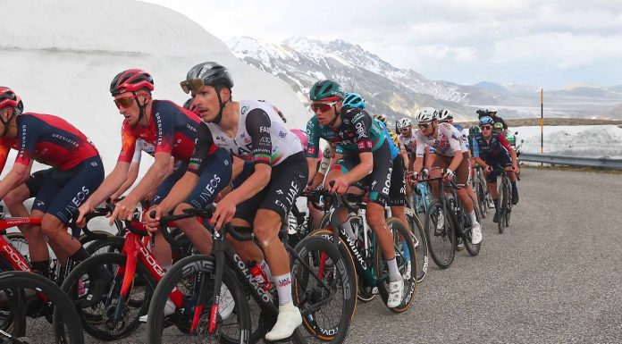 Giro D’Italia: João Almeida mantém quarto lugar antes do contrarrelógio