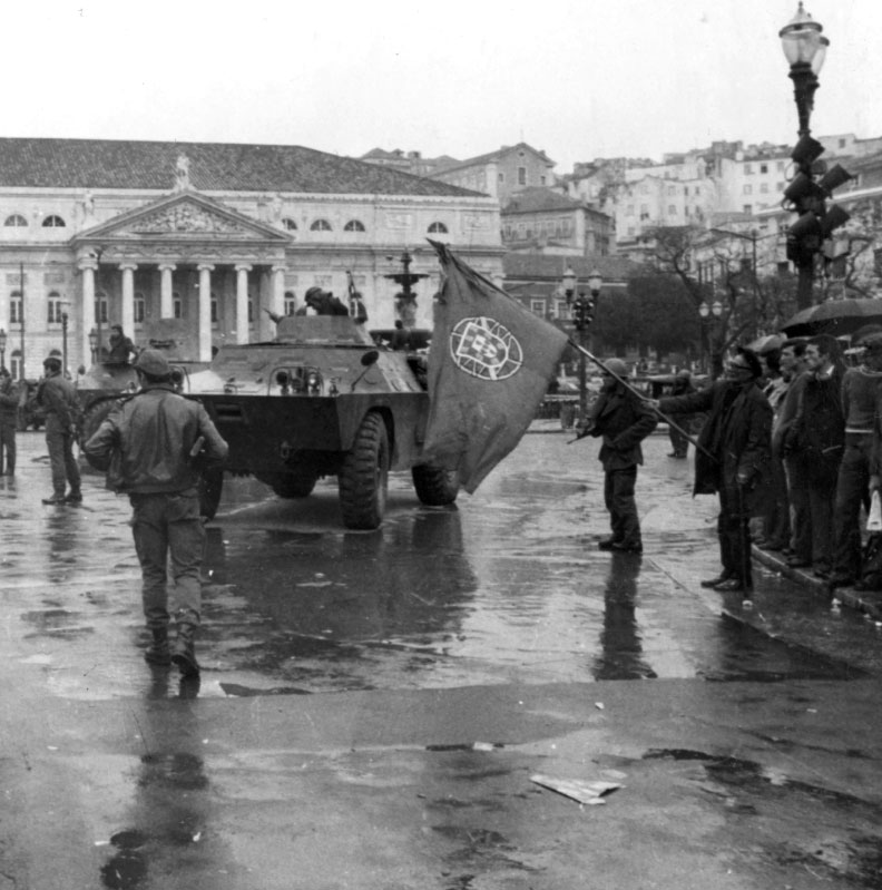 Caldas: “O Teatro D. Maria II, a ditadura e a democracia” no CCC