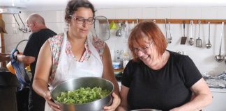 Voluntários proporcionaram um dia de folga ao Quim