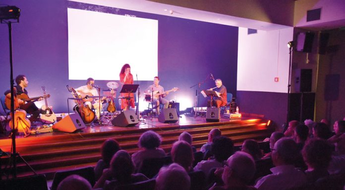 Bailia homenageou Zeca com êxito