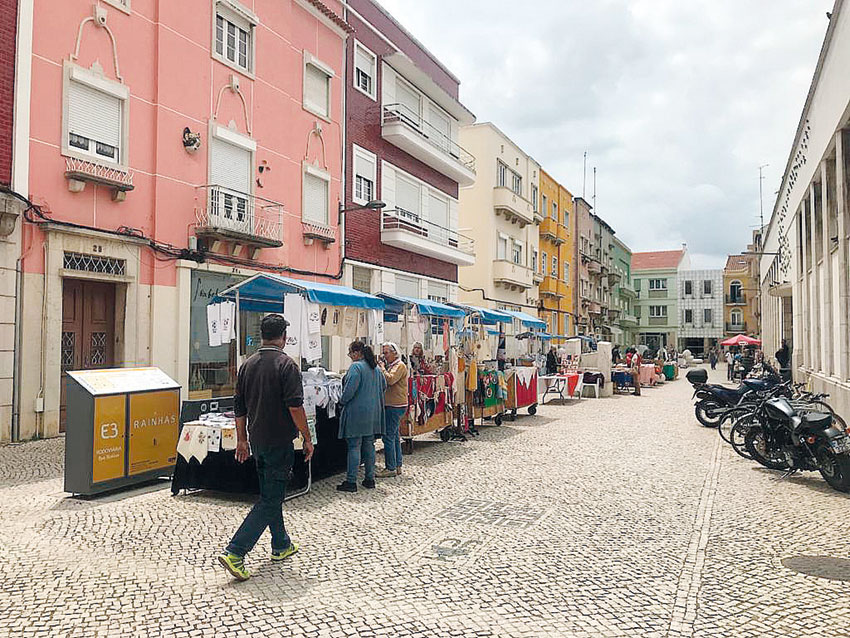 Feira das Traquitanas dinamizou Rua Dr. Leão Azedo
