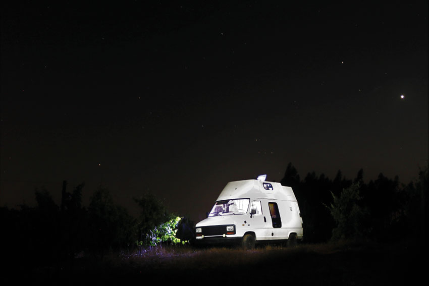 Entre as vinhas e as estrelas – Uma noite nas quintas de vinho do Oeste