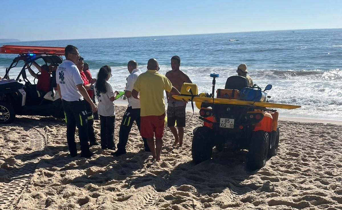 Homem de 58 anos morre após sentir-se mal na praia da Vila na Nazaré