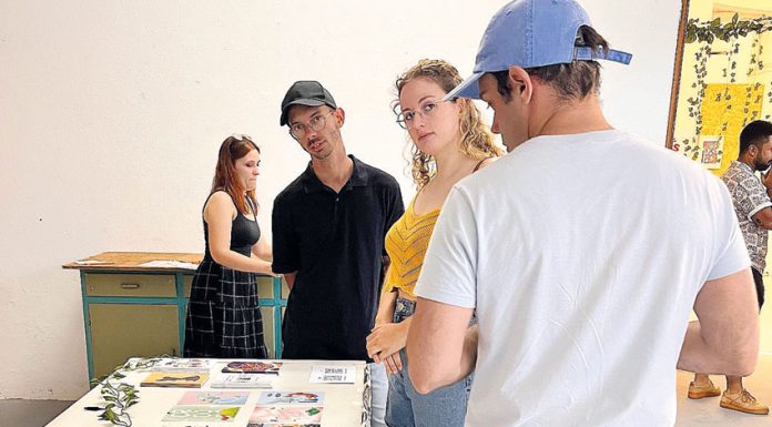 Ilustradores nos Silos solidários com animais