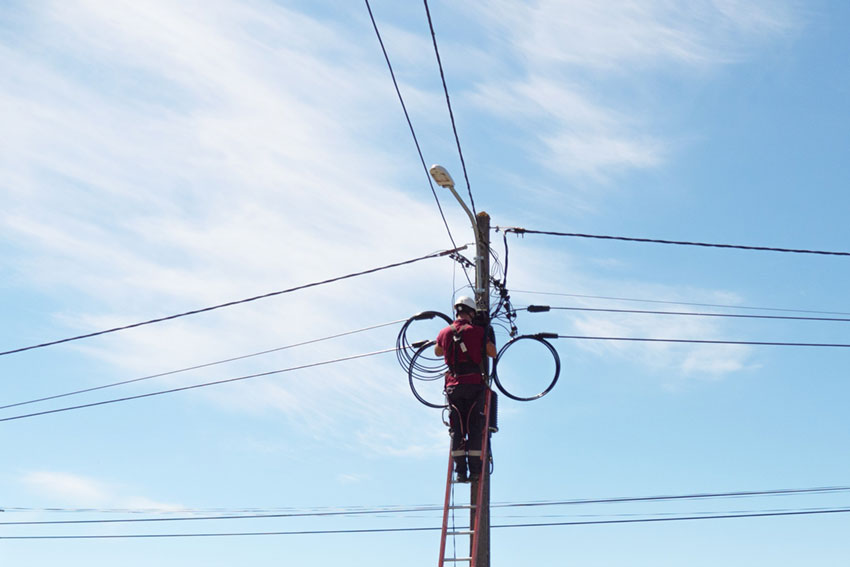 dstelecom instala fibra ótica no Cadaval