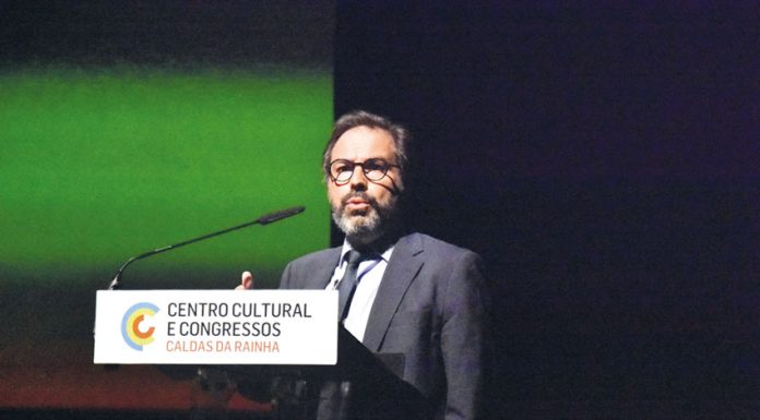 Caldas já tem novo documento a refutar parecer sobre localização do hospital