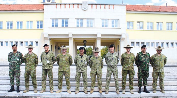 Militares australianos fizeram intercâmbio na ESE
