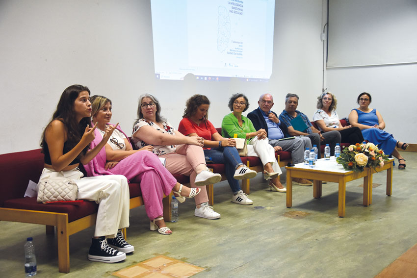 Inteligência emocional precisa-se a par com conteúdos escolares
