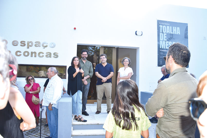 Paula Nobre mostra espaços familiares no Centro de Artes