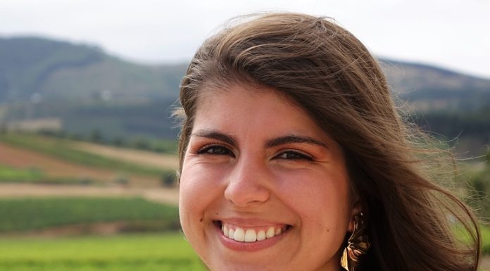 Cadaval: Jovem Adriana Neves é candidata a Rainha das Vindimas