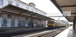 Comissão alerta para necessidade de novos comboios