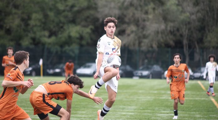 Futebol: Iniciados do Caldas vencem o Loures e mantêm terceiro lugar