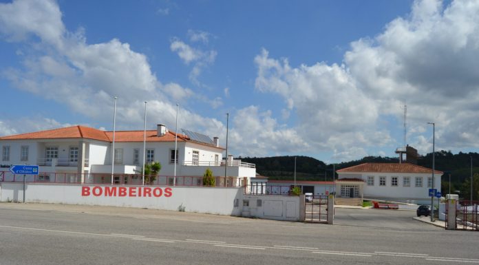 Livro da História dos Bombeiros de Óbidos lançado sábado no Folio