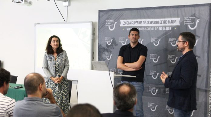 Futebol: Francisco Neto aconselhou jovens técnicos a enveredar pelo feminino