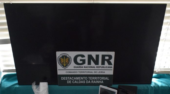 Onze detidos por tráfico de 1350 doses de estupefacientes apreendidas em Óbidos e Peniche