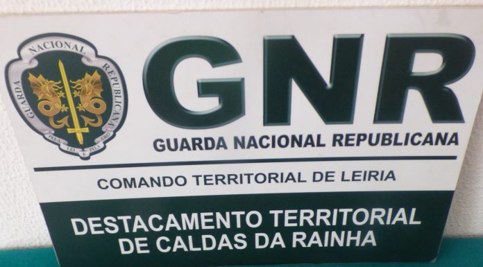 Detidos autores de dois furtos em residências nas Caldas da Rainha