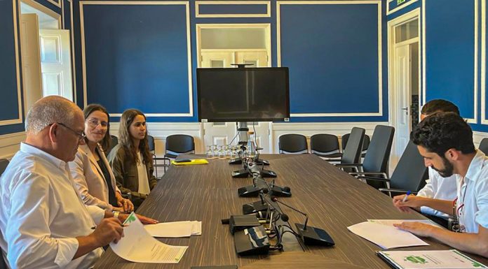 Município assina protocolo para oferecer ementa mais saudável e sustentável nas escolas