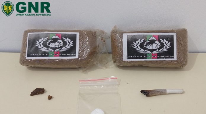 Dois detidos por tráfico de drogas na Nazaré
