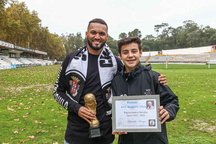 “Sou grato demais ao Caldas. Acolheu-me de braços abertos”