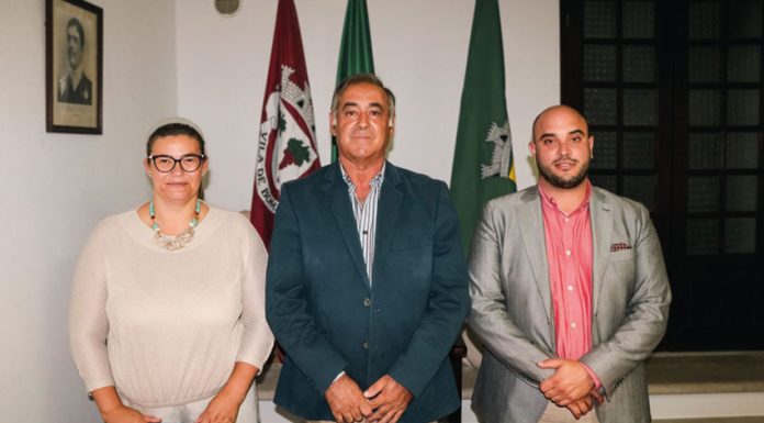 Crise política isola presidente da Junta do Carvalhal