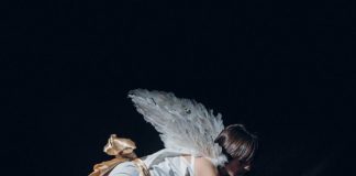 Entre doces e licores, os quadros de Caravaggio