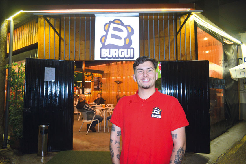 Hamburgueria Burgui abriu nos Silos