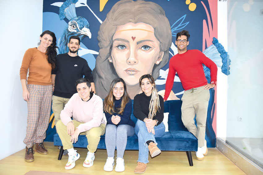 Novo espaço Juno dedica-se às artes e às tatuagens