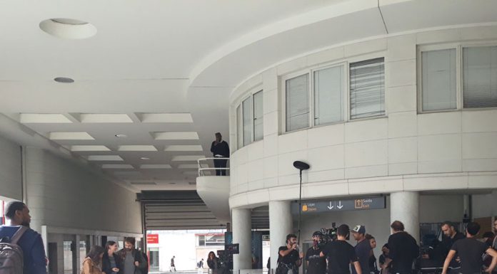 Anúncio de Natal filmado na Rodoviária e no Café Capristanos