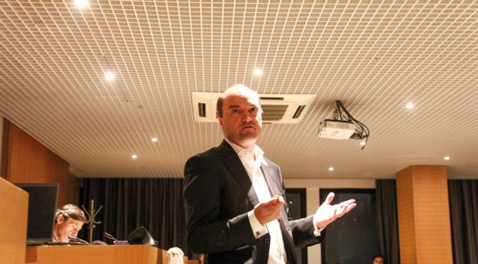 Futebol: Caldas mostra abertura para constituir uma SAD