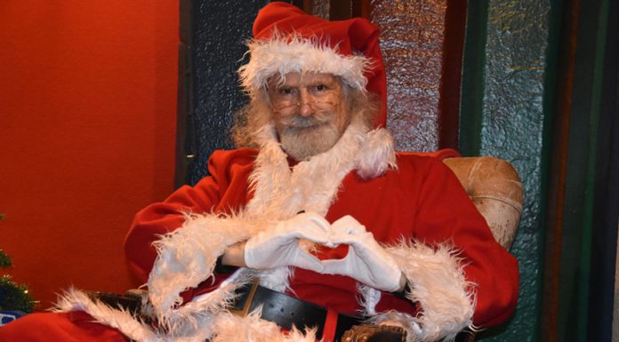 Quem são os Pais Natais da região e como se preparam para dar (e receber) momentos de felicidade