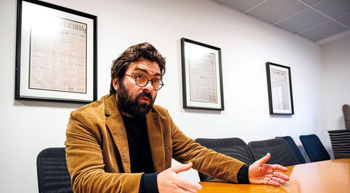 João Paulo Delgado: “O aumento para mil euros do salário mínimo nacional a partir de maio é imperativo”