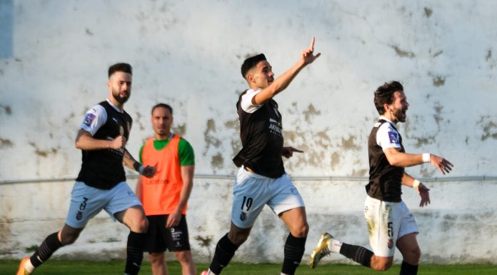 Liga 3: Caldas vence, mas “morre” com a praia à vista