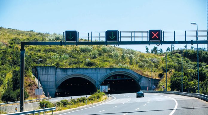 Percorrer a A8 ficou 40 cêntimos mais caro
