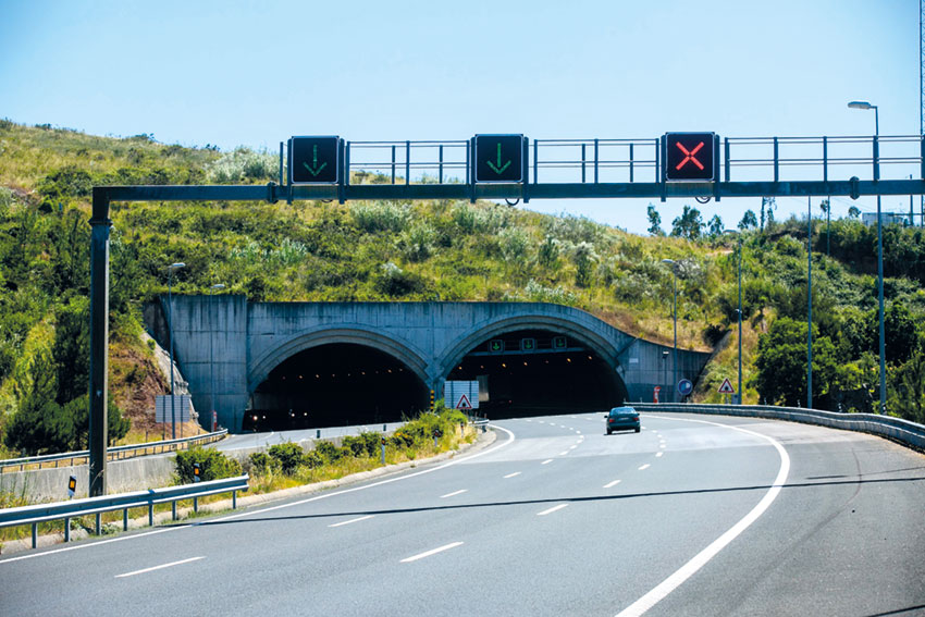 Percorrer a A8 ficou 40 cêntimos mais caro