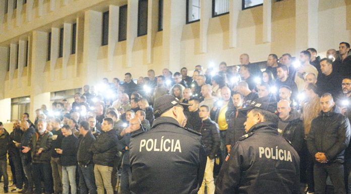 PSP, GNR e Guardas Prisionais realizaram vigília nas Caldas