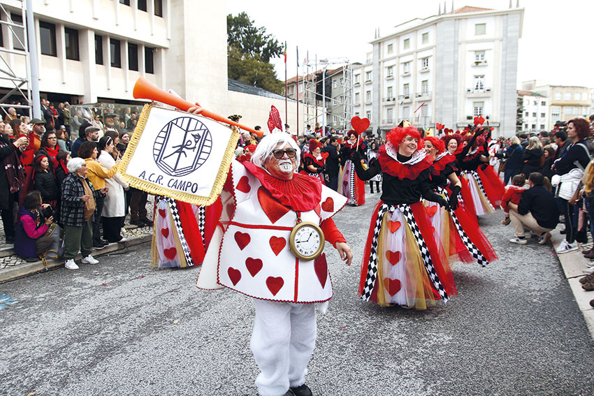Fantasia e sátira política reinaram no Carnaval das Caldas da Rainha