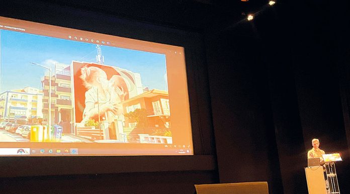 Daniel Eime cria mural dos afetos na cidade