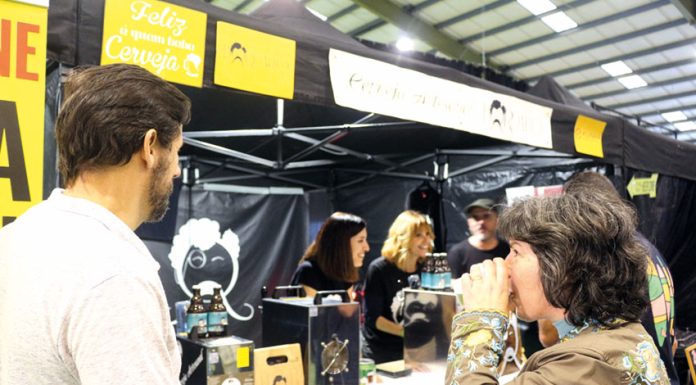 Cerveja artesanal atraiu milhares de pessoas
