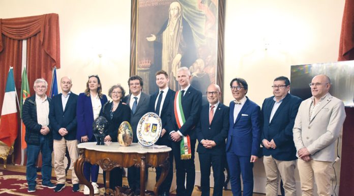Caldas da Rainha e Deruta já são cidades irmãs