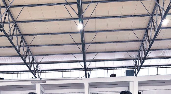 Badminton: MVD termina 2ª jornada no 5º lugar