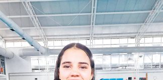 Natação: Maria Leonor obtém quatro recordes pessoas nos zonais