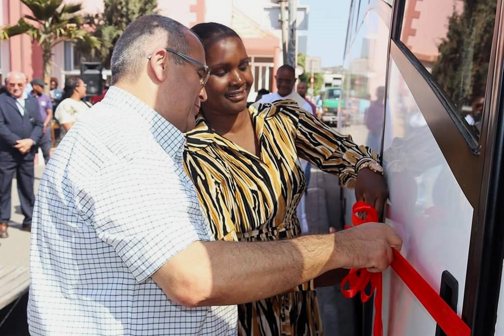 Comitiva do Cadaval em visita a Cabo Verde