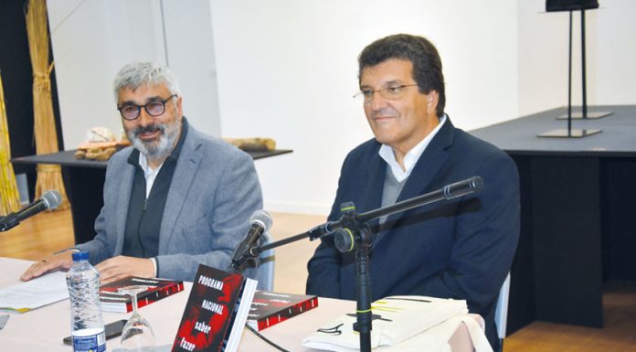 Artesanato em destaque no Centro de Artes