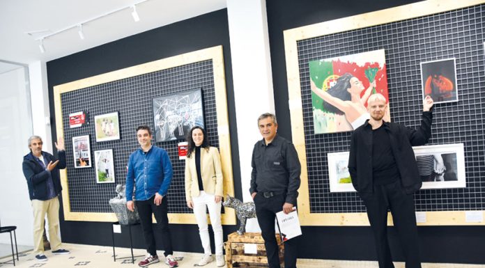 Galeria distinguiu autores de várias artes