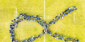 Centenas juntaram-se contra os maus tratos nas crianças