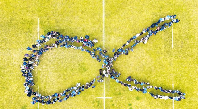 Centenas juntaram-se contra os maus tratos nas crianças