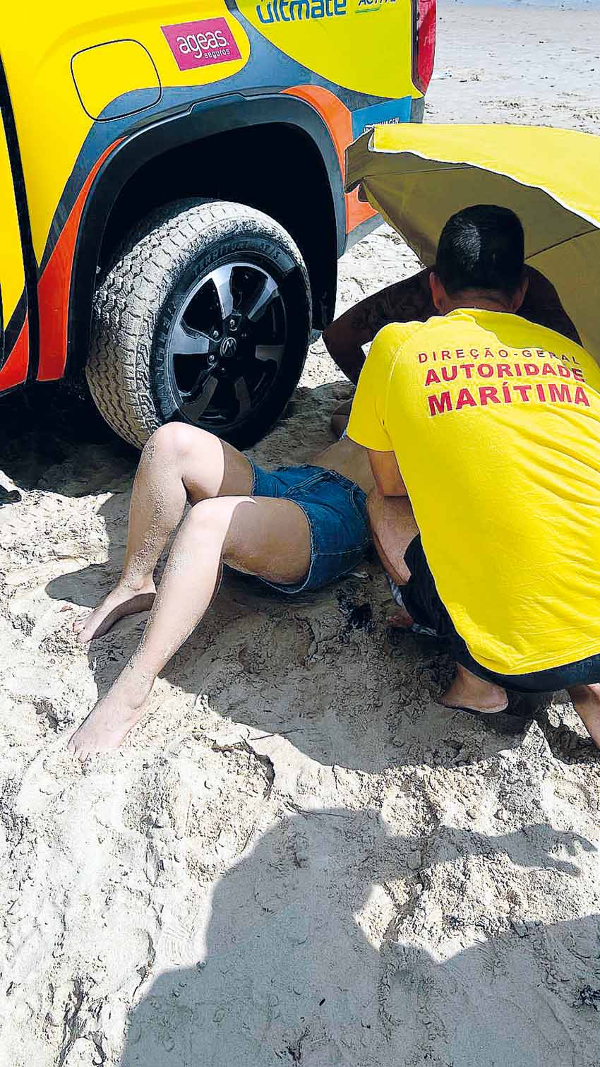 Peniche: Auxiliada jovem que se sentiu mal na praia do Baleal