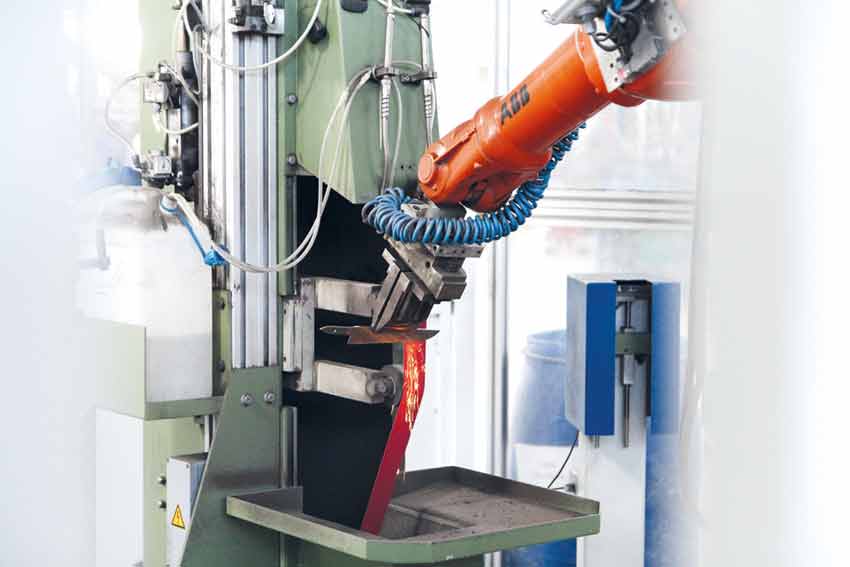 Inovadoras COTEC do Oeste investem 13,5 milhões em inovação