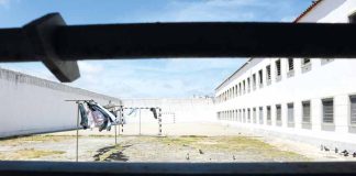 Agressão a guarda prisional na cadeia das Caldas